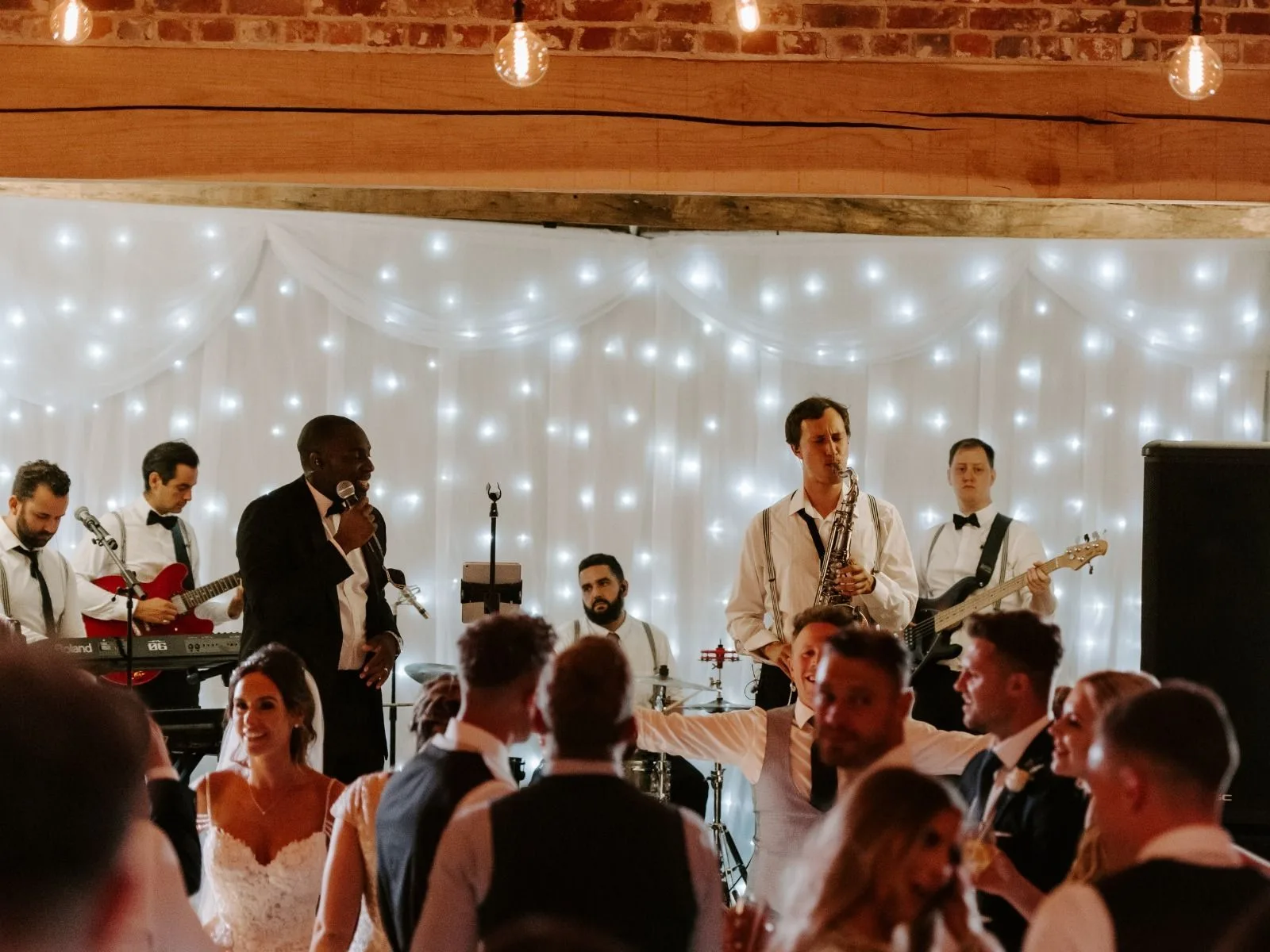 Top Ideas To  Plan Your Wedding Playlist Songs