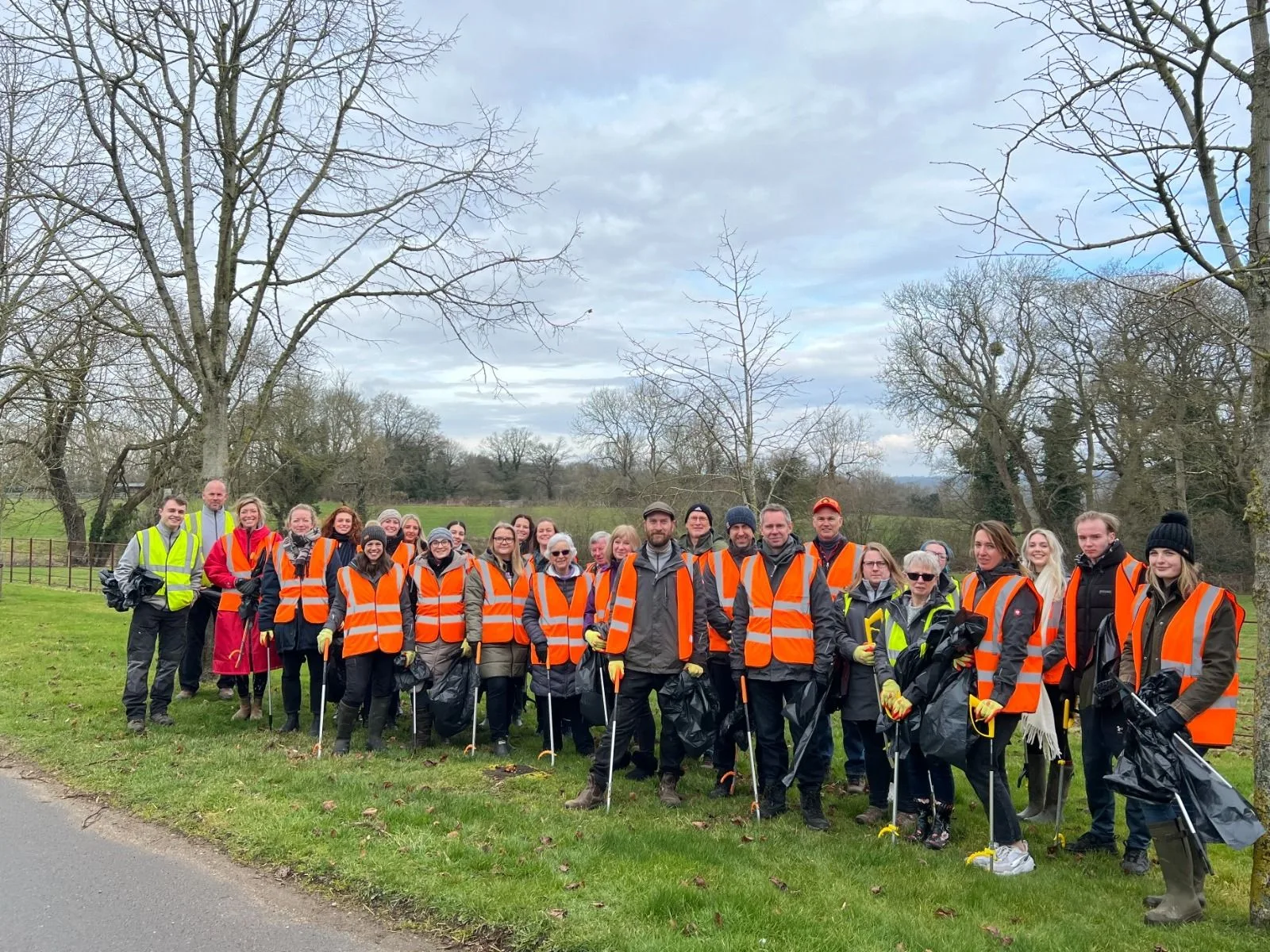 Wasing spring cleans local roadsides & riverbanks